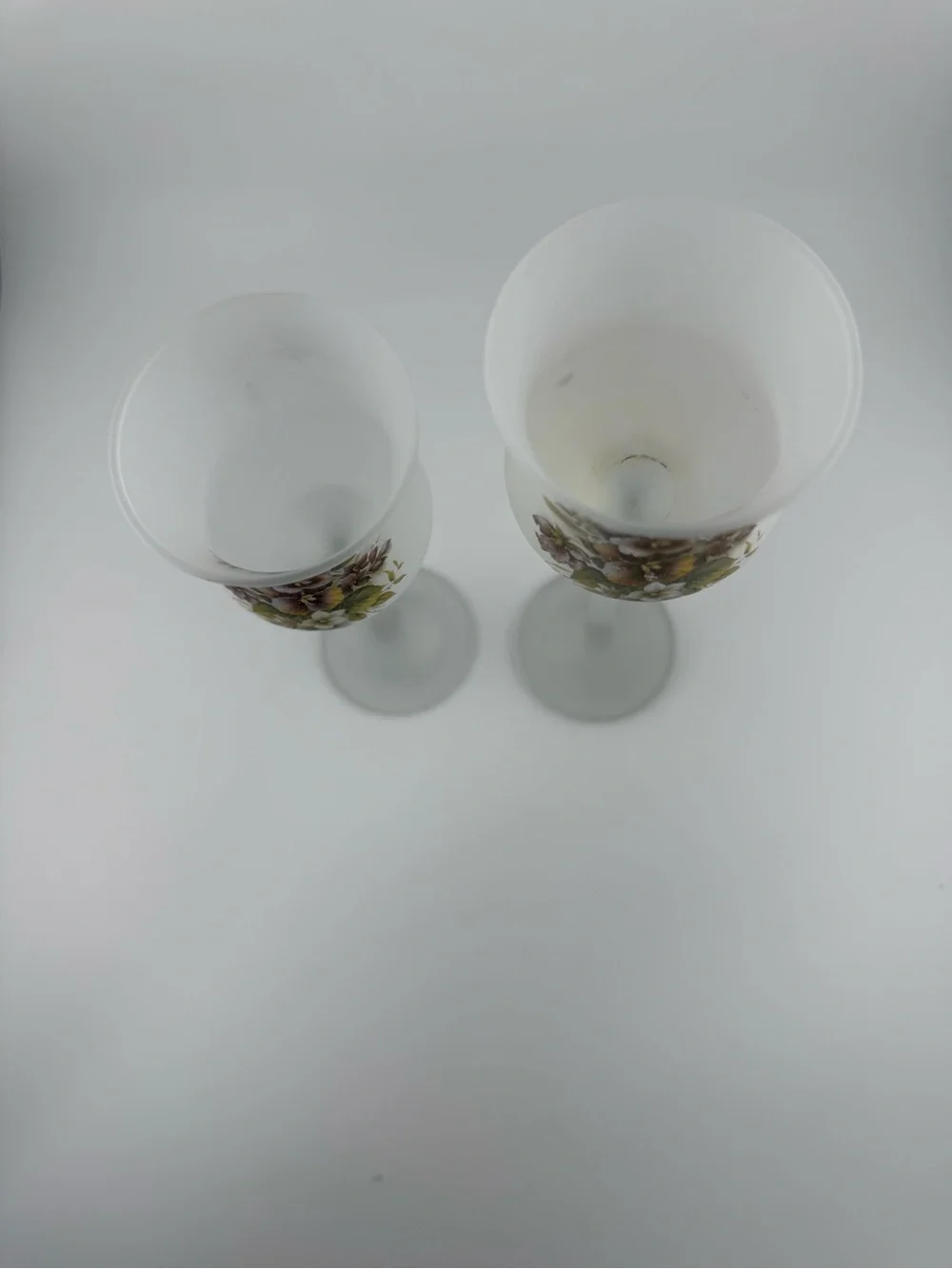 Vintage L.E. Smith frosted glass stemmed votive candle holders